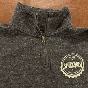 Shipyard Brewing Company Women’s 1/4 Zip Pullover Sweater - Size Large